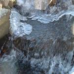 water frozen in midstream (6)