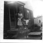 1964 Kenny, Bruce, Sue, Renee, & Kathy (glenn on right side of pic)